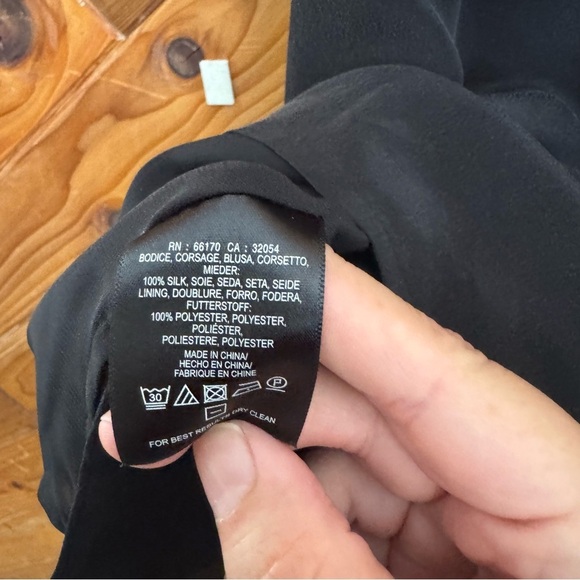 Maeve Silk Elegant Black One-Shoulder Ruffle Top Size Small - Picture 4 of 5